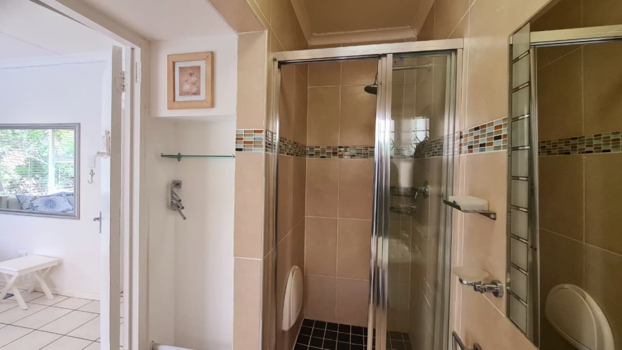 5 Bedroom Property for Sale in Kenton On Sea Eastern Cape